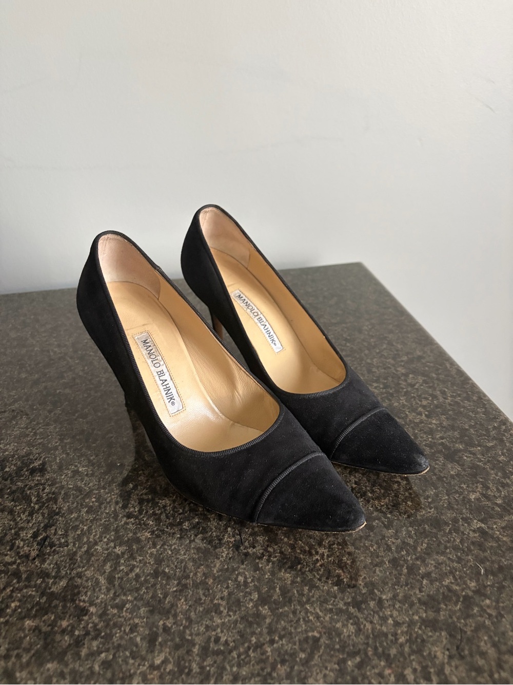 Manolo Blahnik Black Suede Pointed Toe Pumps